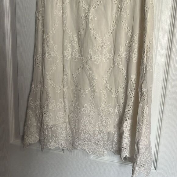 White Lace Dress - NWT - Cute Summer Linen Dress - Size Medium - Picture 5 of 6